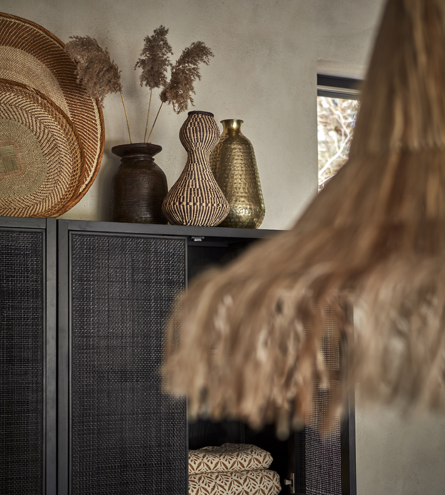 TREASURE Urna L, Brun