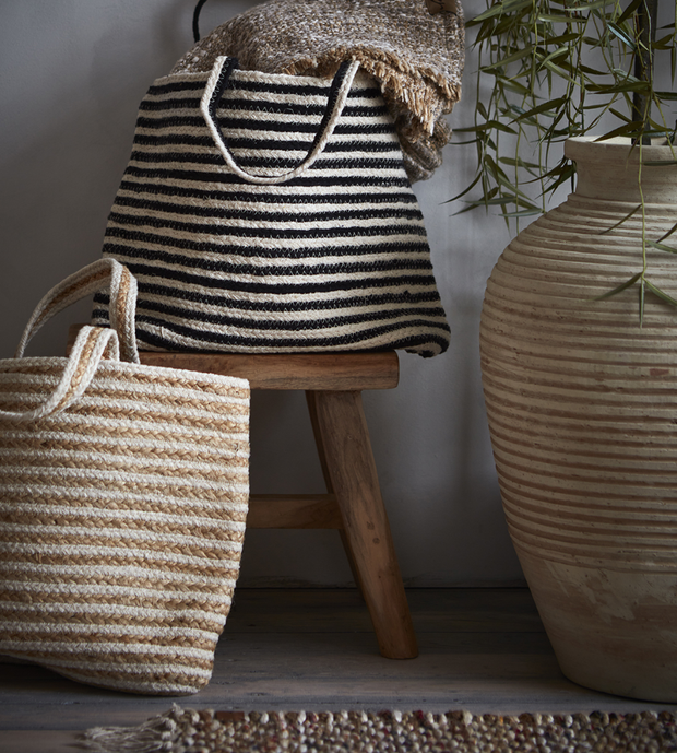 THEO Stor urna, Terrakotta