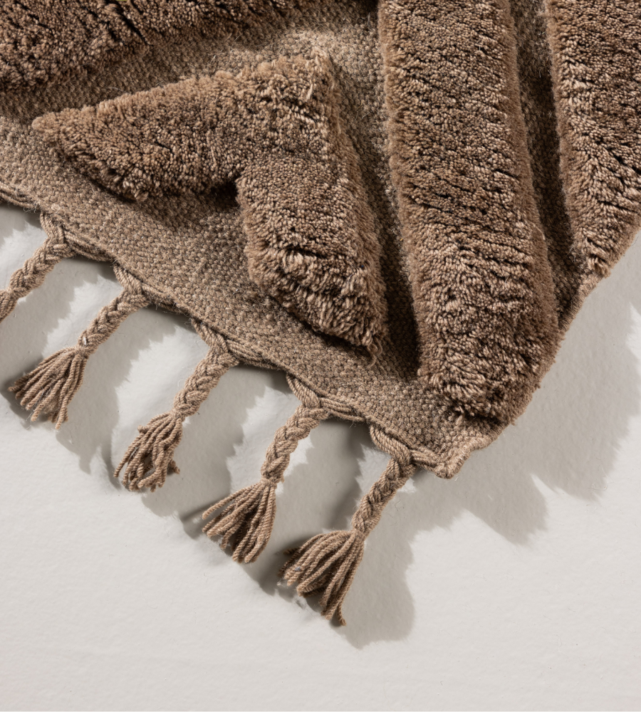 DAHLIA Matta Mörkbrun 300 x 200