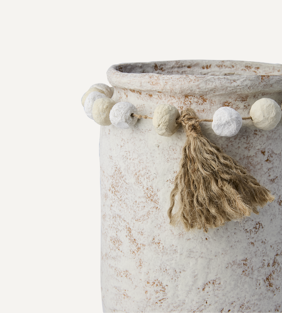 ANGUS Kruka, Elfenben